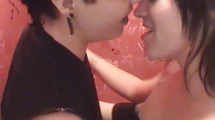 معشوقه ورزش بازی سکسی آنلاین ها ساخته شده از لاتکس